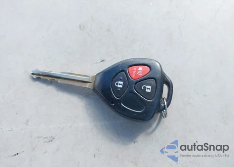 2012 Toyota Yaris L/Le/Se из США, поврежденный, VIN JTDKTUD31CD520832